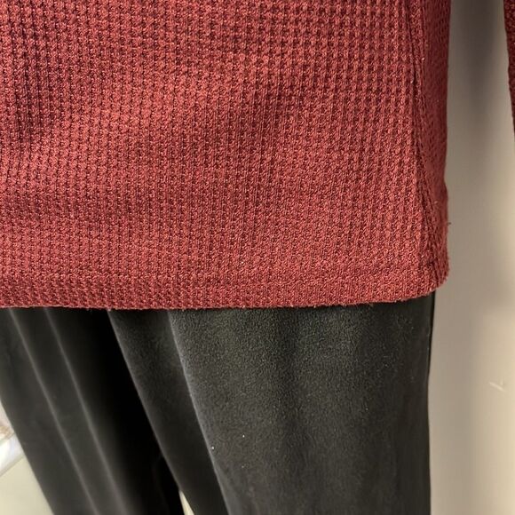 Unbranded Brick Red Pullover Long Sleeve Thermal Crew Neck Shirt- Small - Picture 6 of 8